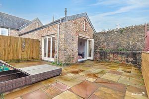 Photo 9- click for photo gallery